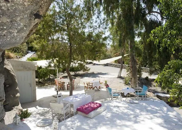 Kostantakis Winery Estate Pollonia