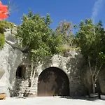 Kostantakis Winery Estate Поллония